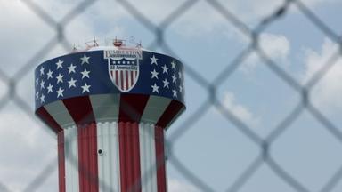 Poster episodio Moment of Truth 1x2