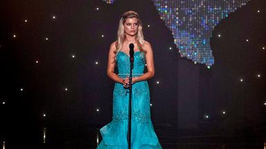 Poster episodio Salvajes 1x8