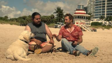 Poster episodio R.J. Decker 1x1