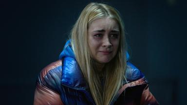 Poster episodio Summerwater 1x4