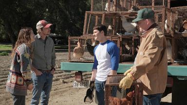 Poster episodio Bless This Mess 1x3