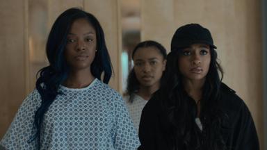 Poster episodio Beauty in Black 2x1