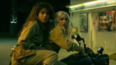 Poster episodio Sky Rojo 1x8