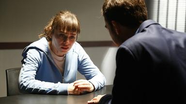 Poster episodio The Yard 1x2