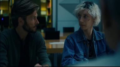 Poster episodio Una madre perfecta 1x4