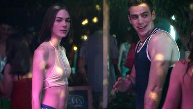 Poster episodio ¿Quién mató a Sara? 1x3