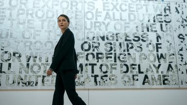 Poster episodio La diplomática 3x1