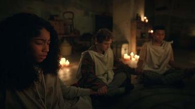 Poster episodio El club de la medianoche 1x6