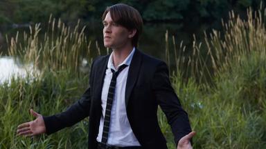 Poster episodio Mordida 1x13