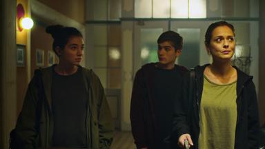 Poster episodio Curon 1x1