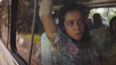 Poster episodio Emergencia radiactiva 1x4