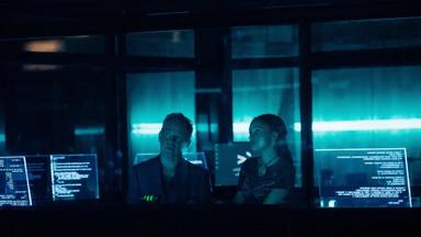 Poster episodio The Iris Affair 1x5