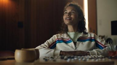 Poster episodio Don't Look Deeper 1x6