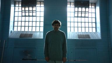 Poster episodio No hables con extraños 1x6