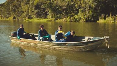 Poster episodio Emergencia radiactiva 1x3