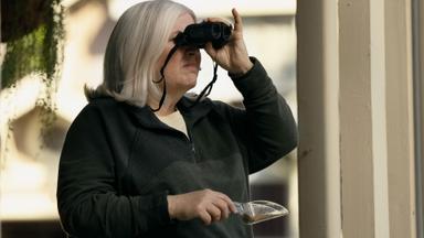 Poster episodio The 'Burbs 1x6