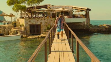 Poster episodio White Lines 1x7