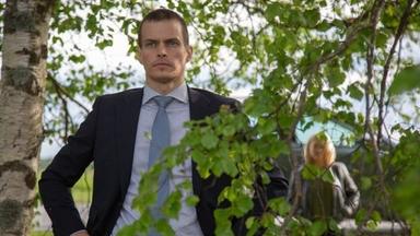 Poster episodio Kaikki synnit 1x1