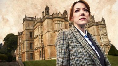 Poster episodio La Tierra según Philomena Cunk 1x2