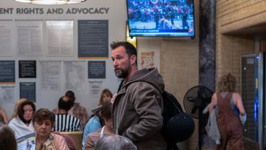 Poster episodio The Pitt 2x1