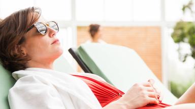 Poster episodio Hard 1x6