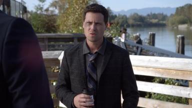 Poster episodio Tú, yo y ella 1x1