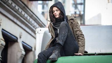 Poster episodio Absentia 1x6