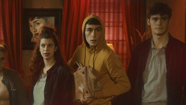 Poster episodio Coyotes 1x3