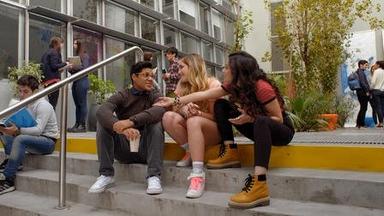 Poster episodio GO! Vive a tu Manera 1x7