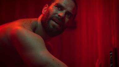 Poster episodio ¿Quién mató a Sara? 1x4