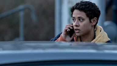 Poster episodio DNA 1x3