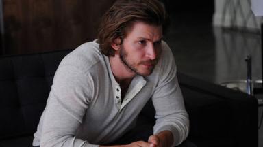 Poster episodio Mordida 1x10