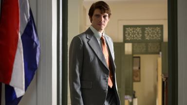 Poster episodio La Serpiente 1x8