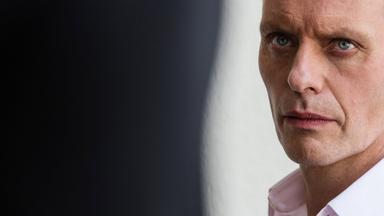 Poster episodio Black Earth Rising 1x5