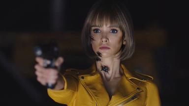 Poster episodio Mejores que nosotros 1x13