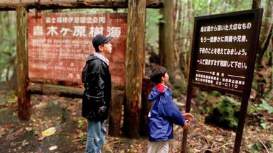 Poster episodio The UnXplained 1x1