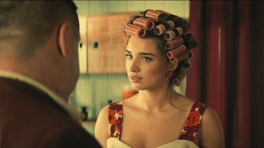 Poster episodio Glitter 1x1