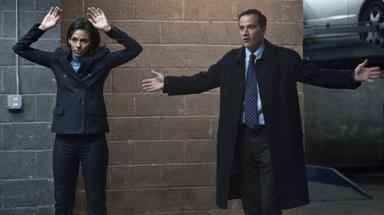 Poster episodio Cuello Blanco 1x14