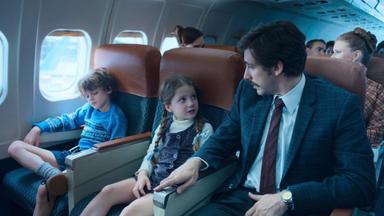 Poster episodio Nadie nos vio partir 1x1