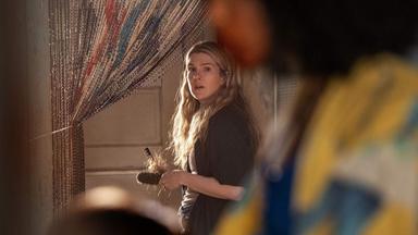 Poster episodio Tell Me Your Secrets 1x8