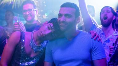 Poster episodio Little America 1x8