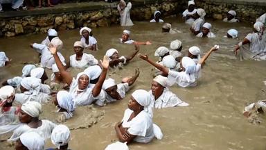 Poster episodio The UnXplained 1x5