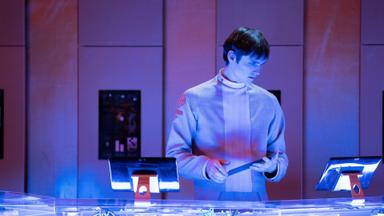 Poster episodio Intergalactic 1x8