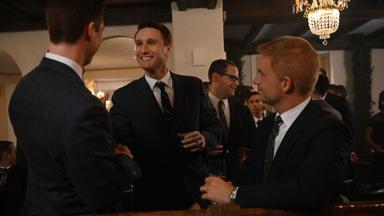 Poster episodio Elegidos para la gloria 1x1