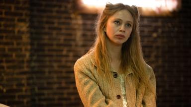 Poster episodio Girl Taken 1x2