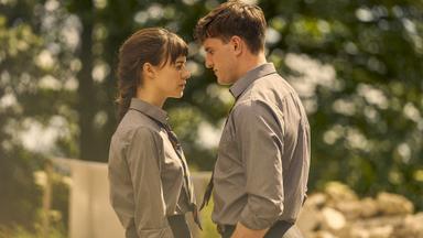 Poster episodio Gente Normal 1x2